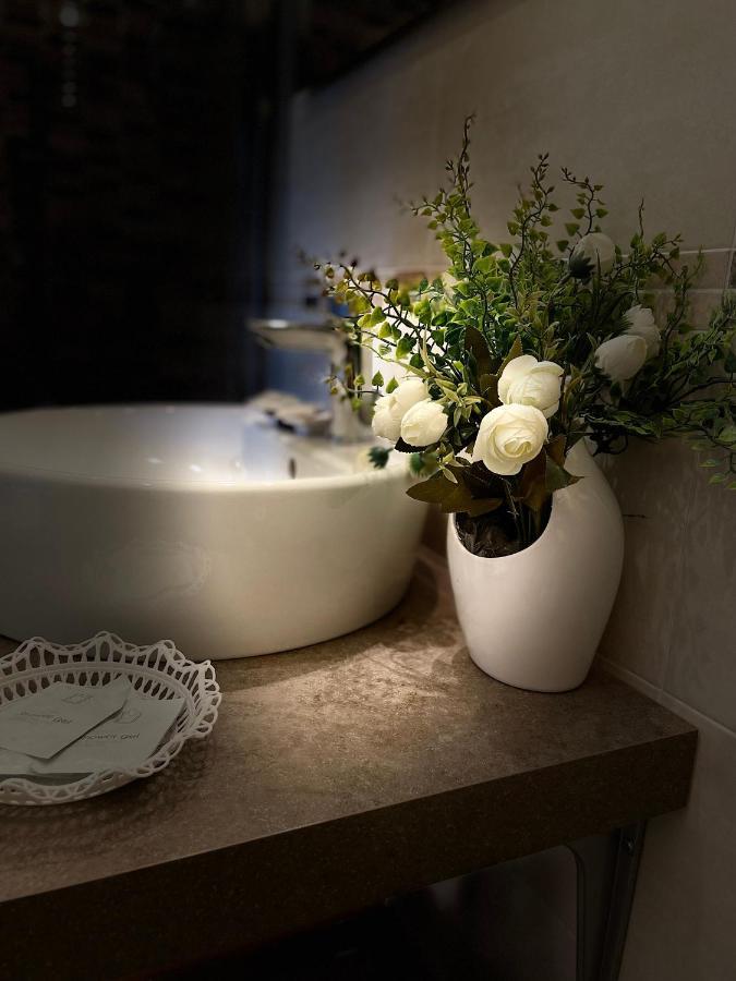 Porta Alla Croce Guest House Florence Exterior photo